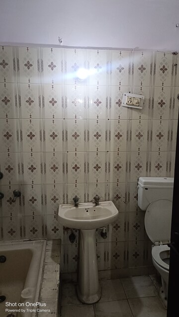 Bathroom in 2 BHK Builder Floor at Ashoka Enclave 3, Sector 35 – for Rent