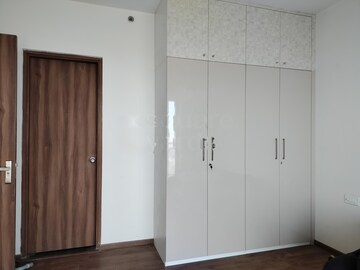 Room in 3 BHK Apartment at Shapoorji Pallonji Joyville Gurgaon, Sector 102 – for Rent