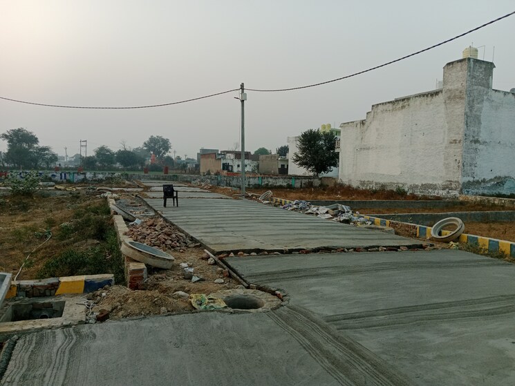 Exterior View, dhanauli  100 Sq.Yd. Plot In Dhanauli Agra 8095970