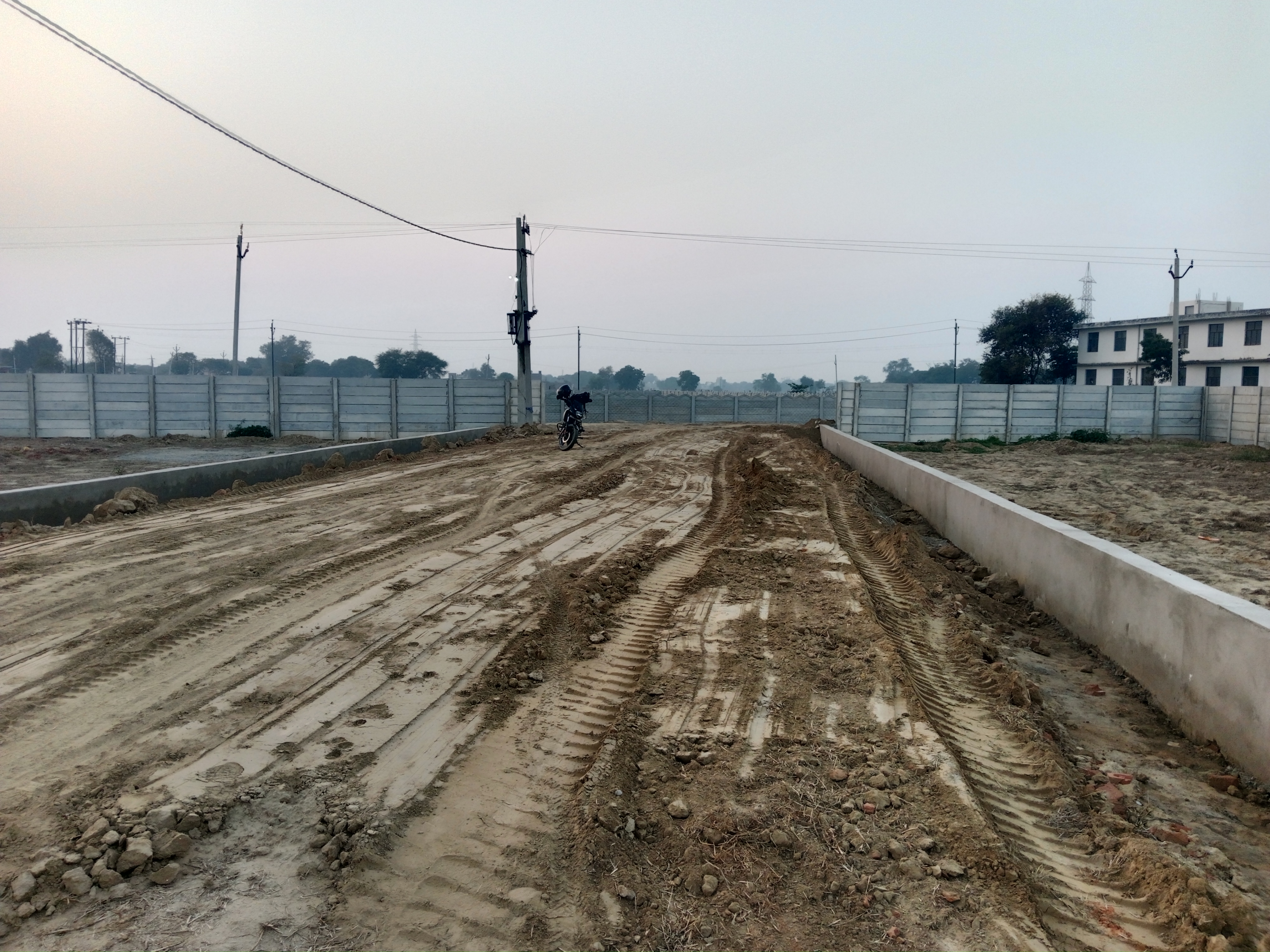 Plot For Sale in Adinath Takshashila 