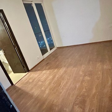 Furnished Amenities in 3 BHK Apartment at Amrapali Riverview, Amrapali Leisure Valley – for Rent