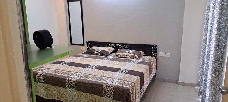 Bedroom, lr-bluemoon-homes 4 Bedroom 1925 Sq.Ft. Apartment In Raj Nagar Extension Ghaziabad 8096039