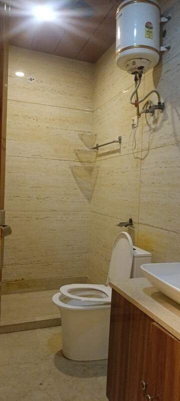 Bathroom in 3 BHK Builder Floor at Sector 50 – for Rent