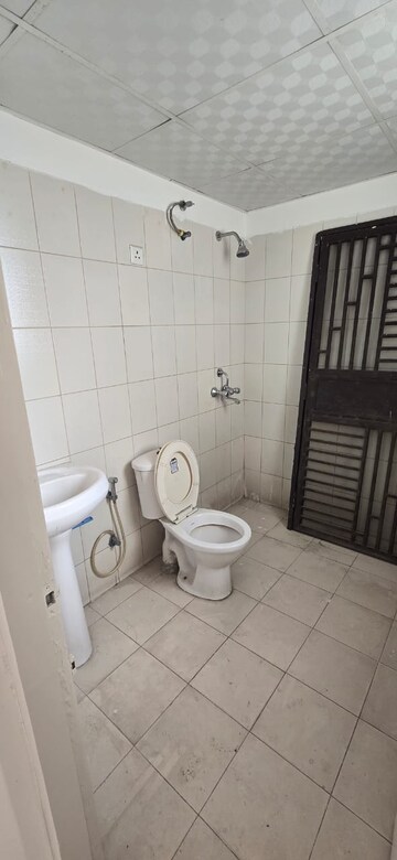 Bathroom in 3 BHK Apartment at Puri Pratham, Sector 84 – for Rent