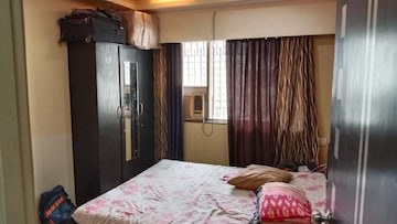 Bedroom in 2 BHK Apartment at Raj Paradise B Wing CHS Ltd, Andheri East – for Rent