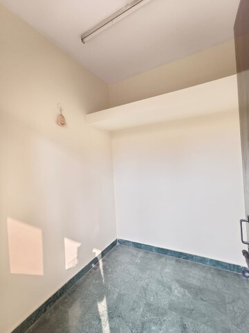 Room in 3.5 BHK Builder Floor at Ardee City, Sector 52 – for Rent