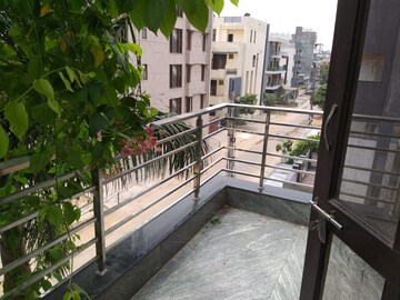 Balcony in 3 BHK Builder Floor at Huda Staff Colony, Sector 46 – for Rent