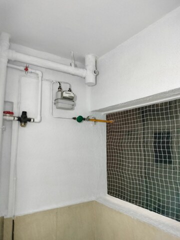 Room in 3 BHK Apartment at Paranjape Gloria Grace, Bavdhan – for Rent