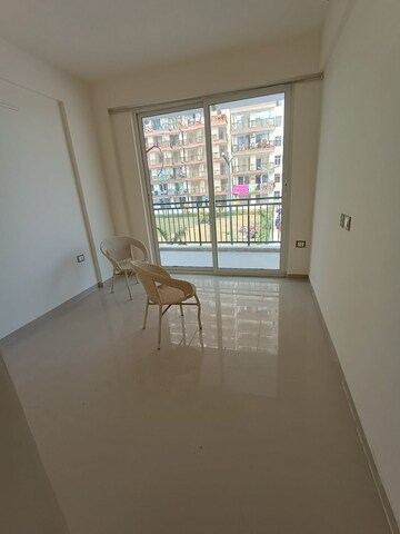 Room in 3 BHK Apartment at ROF Aalayas, Sector 102 – for Rent