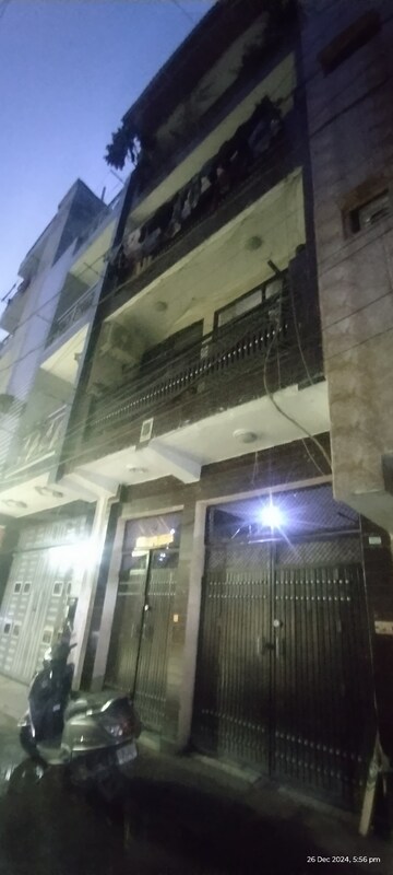 6 BHK Independent House For Resale in Uttam Nagar Delhi  8096321