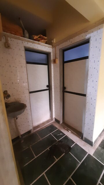 Bathroom in 1 RK Apartment at Himalaya Lok Dhara CHS, Kalyan East – for Rent