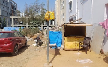 Plot For Sale in Kondapur