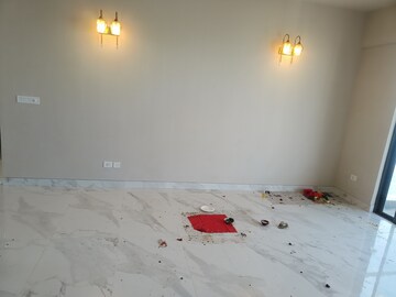 Room in 2 BHK Apartment at M3M Sky City, Sector 65 – for Rent
