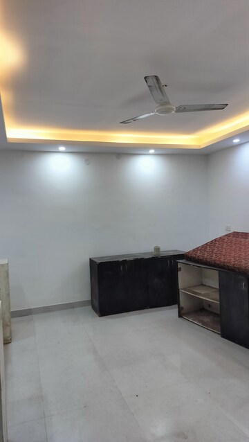 Bedroom in 2 BHK Builder Floor at Ignou Road – for Rent