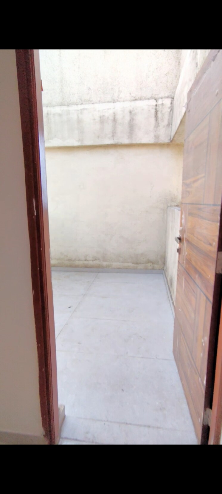 Bathroom, sm-pearl 1 RK 1100 Sq.Ft. Apartment In Taloja Sector 23 Navi Mumbai 8096494