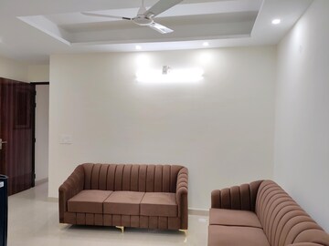 Living Room in 1 RK Builder Floor at Suncity Heights, Sector 54 – for Rent