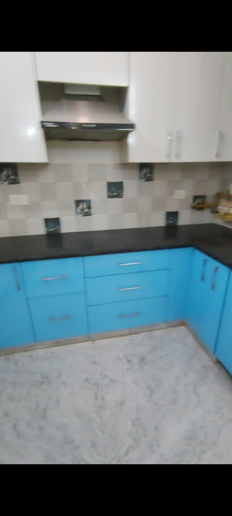 Kitchen, teacher colony 3 Bedroom 1200 Sq.Ft. Builder Floor In Teacher Colony Ghaziabad 8096568