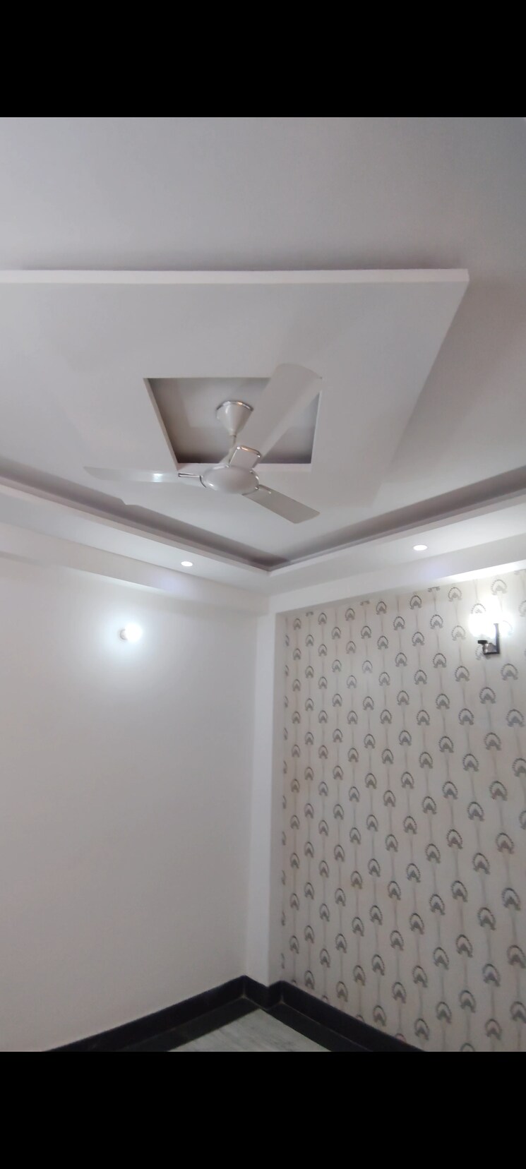 undefined, teacher colony 3 Bedroom 1200 Sq.Ft. Builder Floor In Teacher Colony Ghaziabad 8096568