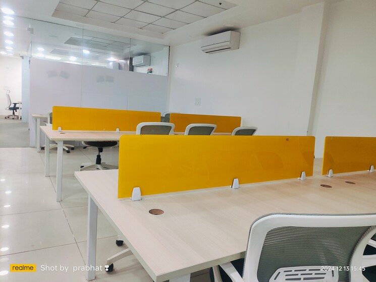 Team Area, ithums-62 Commercial Office Space in IT/SEZ 1000 Sq.Ft. In Sector 62 Noida 8096590