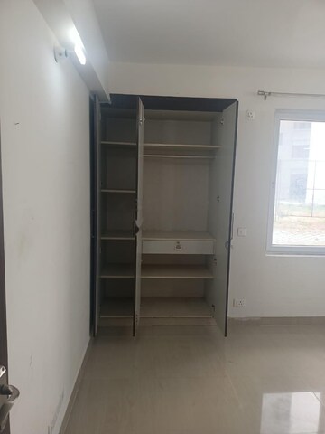 2 BHK Apartment For Rent in Shapoorji Pallonji Joyville Phase 2, Sector 102