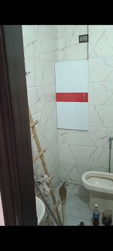 Bathroom in 2 BHK Builder Floor at Dashrath Puri – for Rent