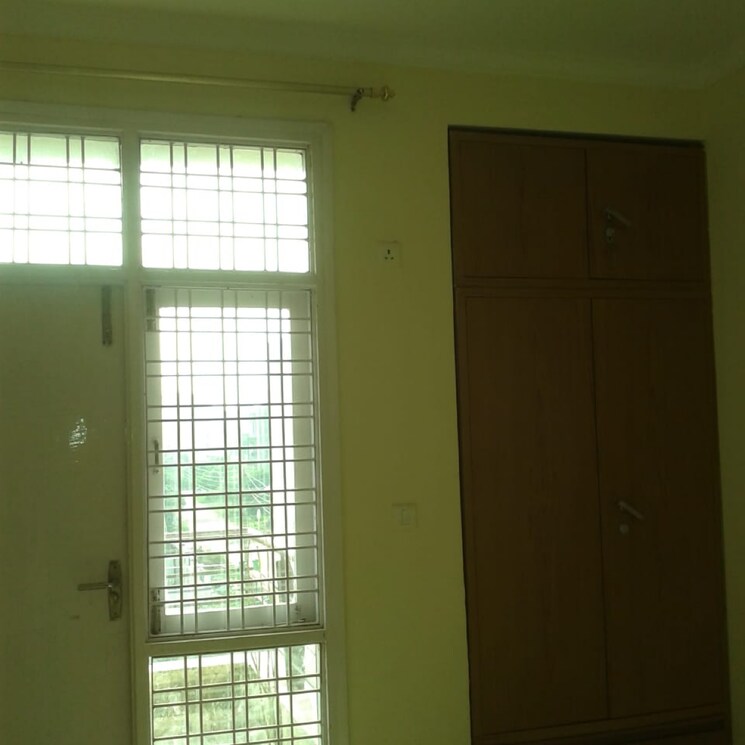 Room, sector 55 2 Bedroom 150 Sq.Yd. Builder Floor In Sector 55 Gurgaon 8096682