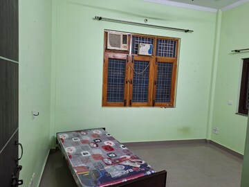 Bedroom in 3 BHK Independent House at Dehradun Cantt – for Rent