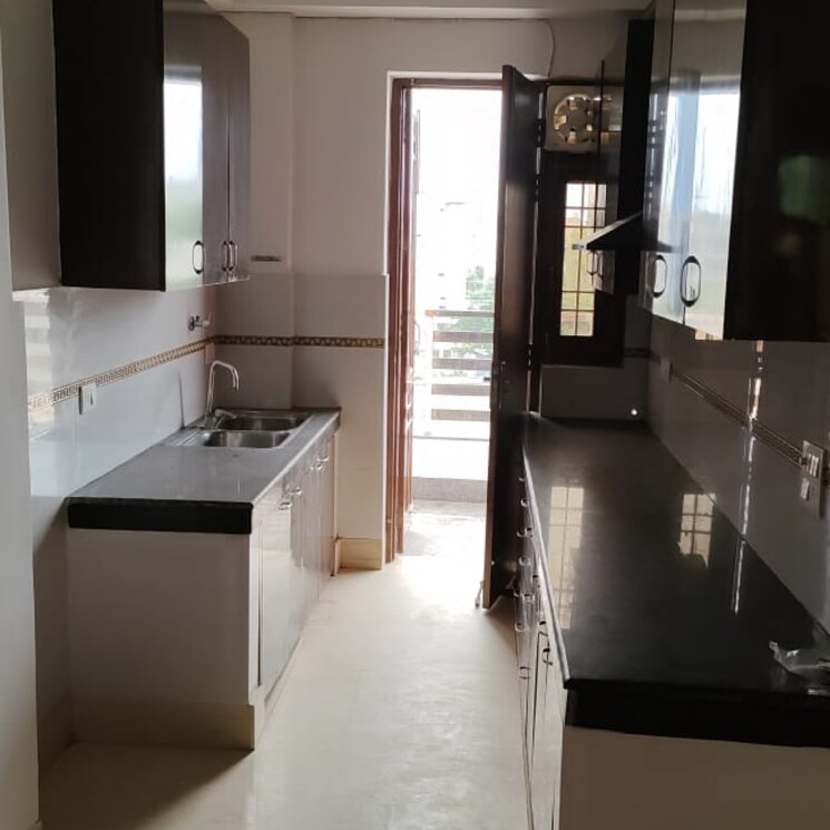 Kitchen, sector 57 3 Bedroom 204 Sq.Yd. Builder Floor In Sector 57 Gurgaon 8096779