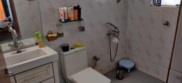 Bathroom in 1 BHK Apartment at Raheja Gardens, Wanwadi – for Sale