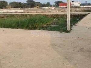 Plot For Sale in Sikandrabad
