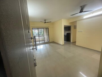 2 BHK Apartment For Rent in Harmony Horizons, Ghodbunder Road