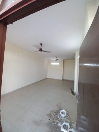 2 BHK Builder Floor For Rent in Wave Floors Mahurali Ghaziabad  8096821