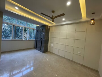 Room in 3 BHK Builder Floor at Ansal Sushant Lok I, Sector 43 – for Sale