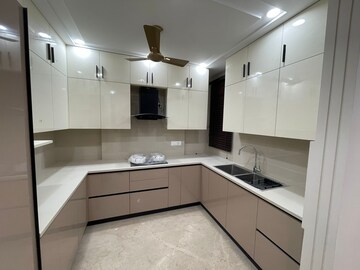 Kitchen in 3 BHK Builder Floor at Ansal Sushant Lok I, Sector 43 – for Sale
