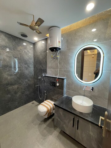 Bathroom in 3 BHK Builder Floor at Ansal Sushant Lok I, Sector 43 – for Sale