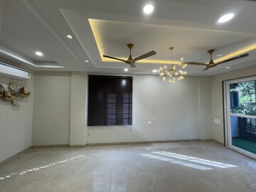 Room in 3 BHK Builder Floor at Ansal Sushant Lok I, Sector 43 – for Sale