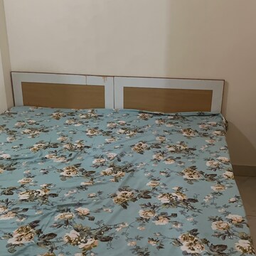 Bedroom in 2 BHK Builder Floor at Sector 24 – for Rent