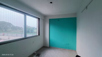 Bedroom in 2 BHK Villa at Kalpdeep Tanish Orbit, Charholi Budruk – for Rent
