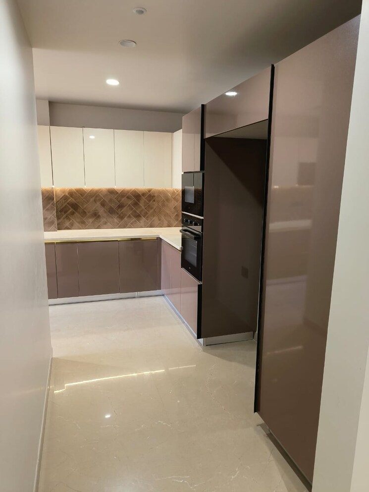 Kitchen, ansal-sushant-lok-i 4 Bedroom 300 Sq.Yd. Builder Floor In Sector 43 Gurgaon 8096977