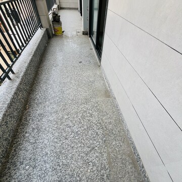 Building Lobby in 3 BHK Builder Floor at Palam Vihar Residents Association, Palam Vihar – for Rent
