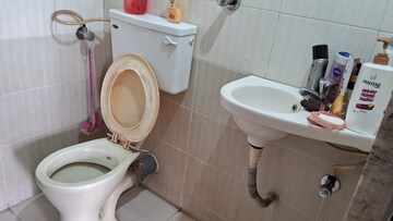 Bathroom in 3 BHK Apartment at Om Shiv Darshan Apartment, Cbd Belapur Sector 15 – for Rent
