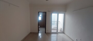 Room in 3 BHK Apartment at Gardenia Golf City, Sector 75 – for Rent