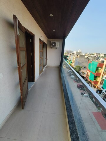 Balcony in 3 BHK Builder Floor at Sector 9 – for Rent