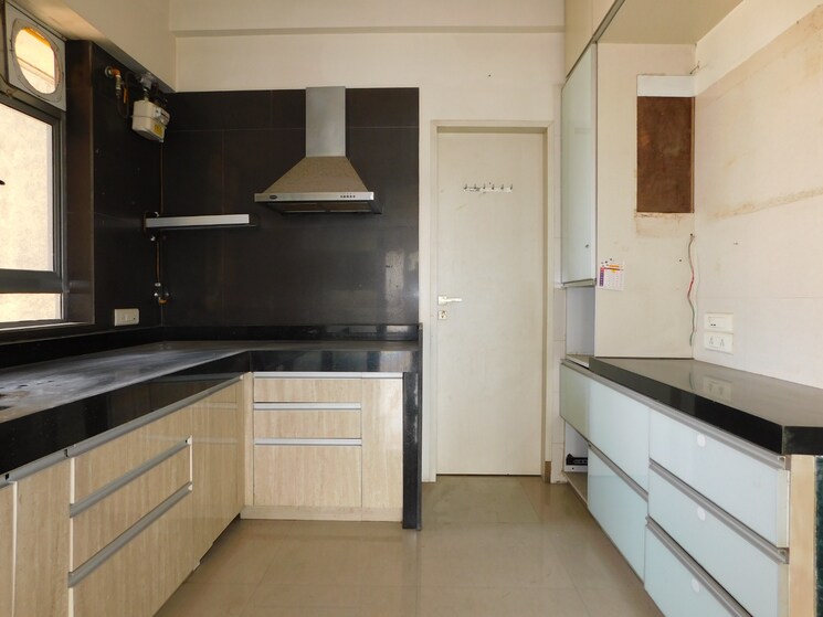 Kitchen, peninsula-celestia-spaces 3 Bedroom 1233 Sq.Ft. Apartment In Sewri Mumbai 8097056