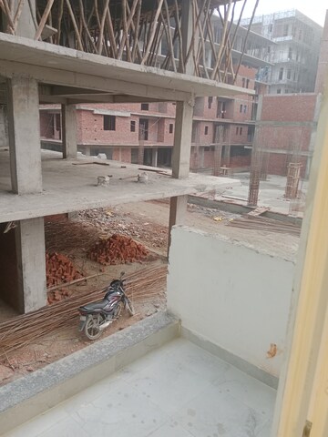 Balcony in 1 BHK Builder Floor at Sector 73 – for Sale