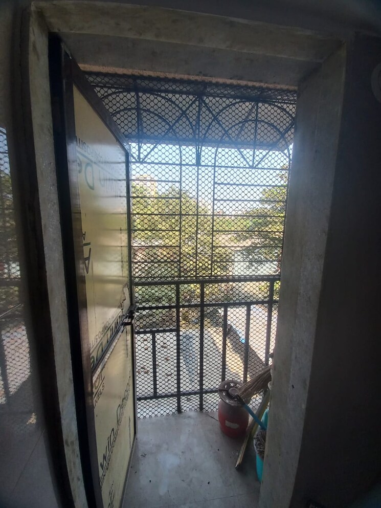 Bathroom, thane west 2 Bedroom 750 Sq.Ft. Apartment In Thane West Thane 8097116