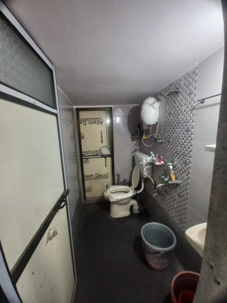 undefined, thane west 2 Bedroom 750 Sq.Ft. Apartment In Thane West Thane 8097116