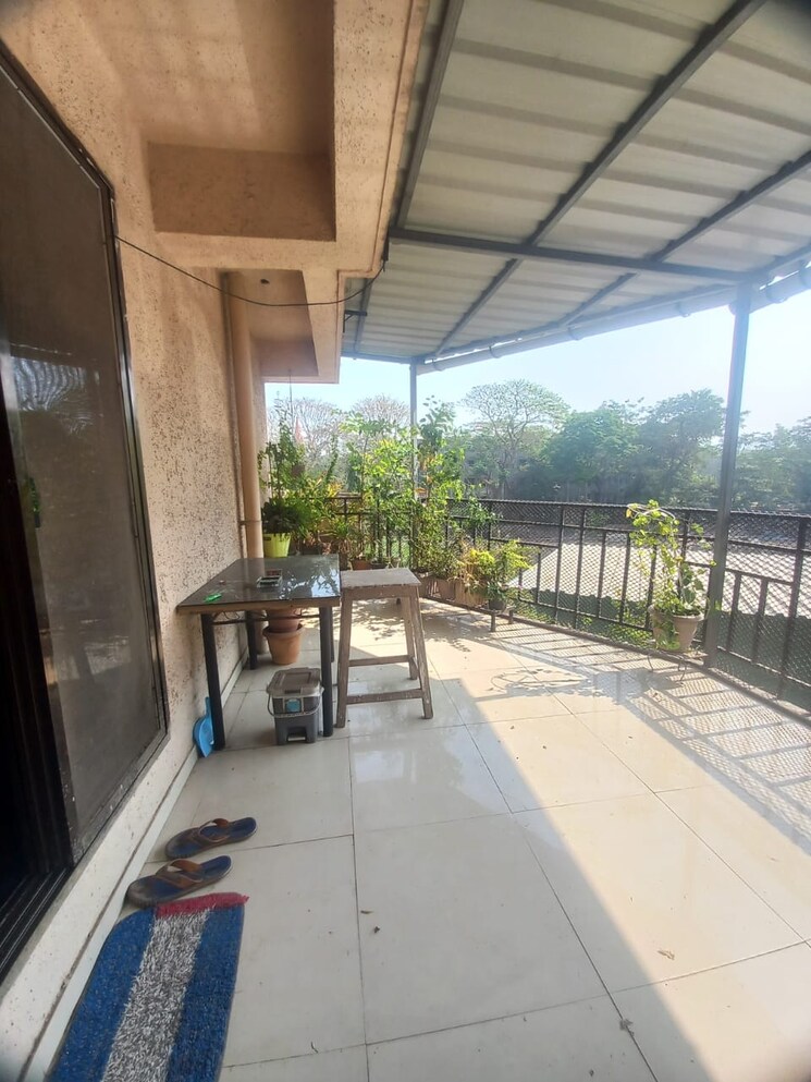 Balcony, thane west 2 Bedroom 750 Sq.Ft. Apartment In Thane West Thane 8097116