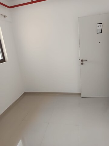 Room in 1 BHK Apartment at Raymond Aashiyana, Vartak Nagar – for Rent