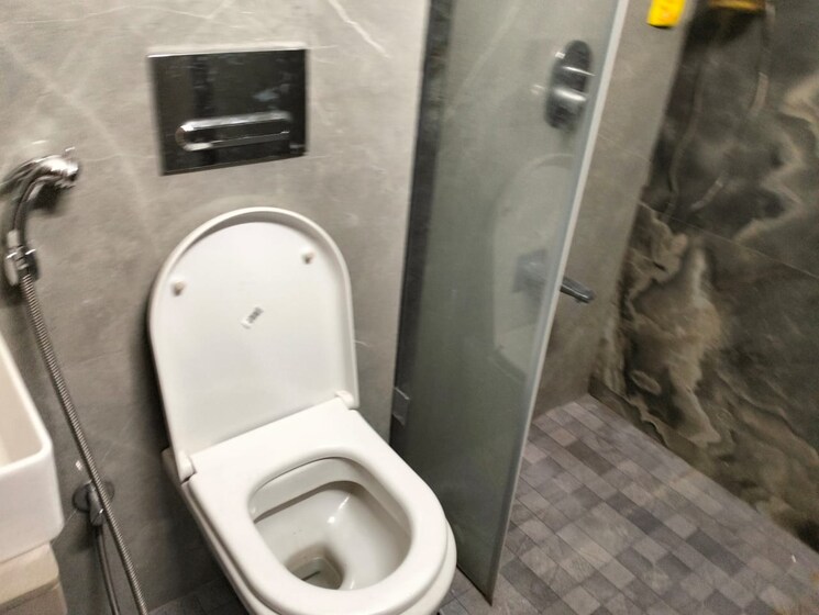 Bathroom, adityaraj-gurukripa-chs 1 Bedroom 394 Sq.Ft. Apartment In Vikhroli East Mumbai 8097125